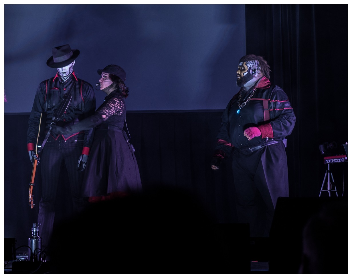 Upgrade, Zero and The Spine