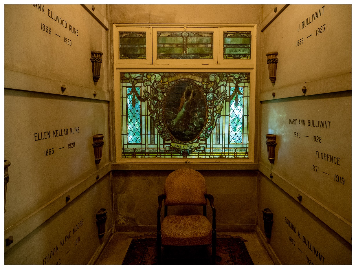Portland Mausoleum Crypt